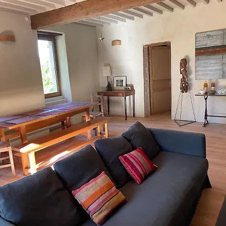 Holiday home Maison Sur Les Hauteurs De Dieulefit